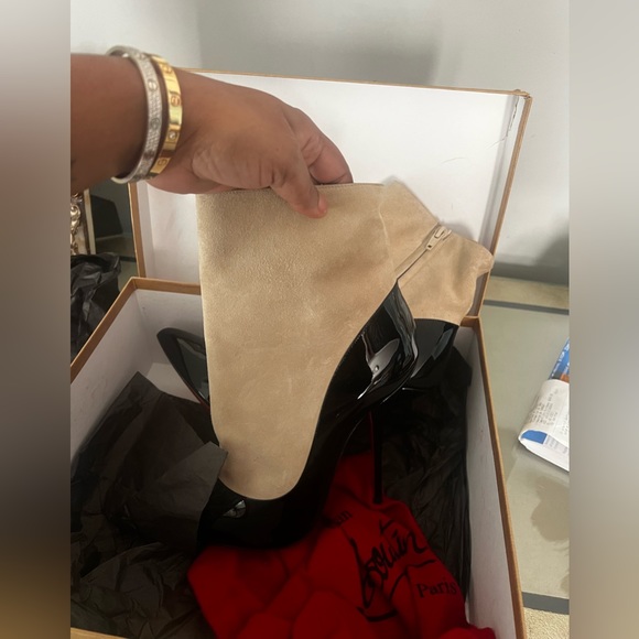 Christian Louboutin
Suede Colorblock Pattern Boots - Picture 9 of 13